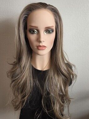 Nel's Wigs-Nellie 03 -Small